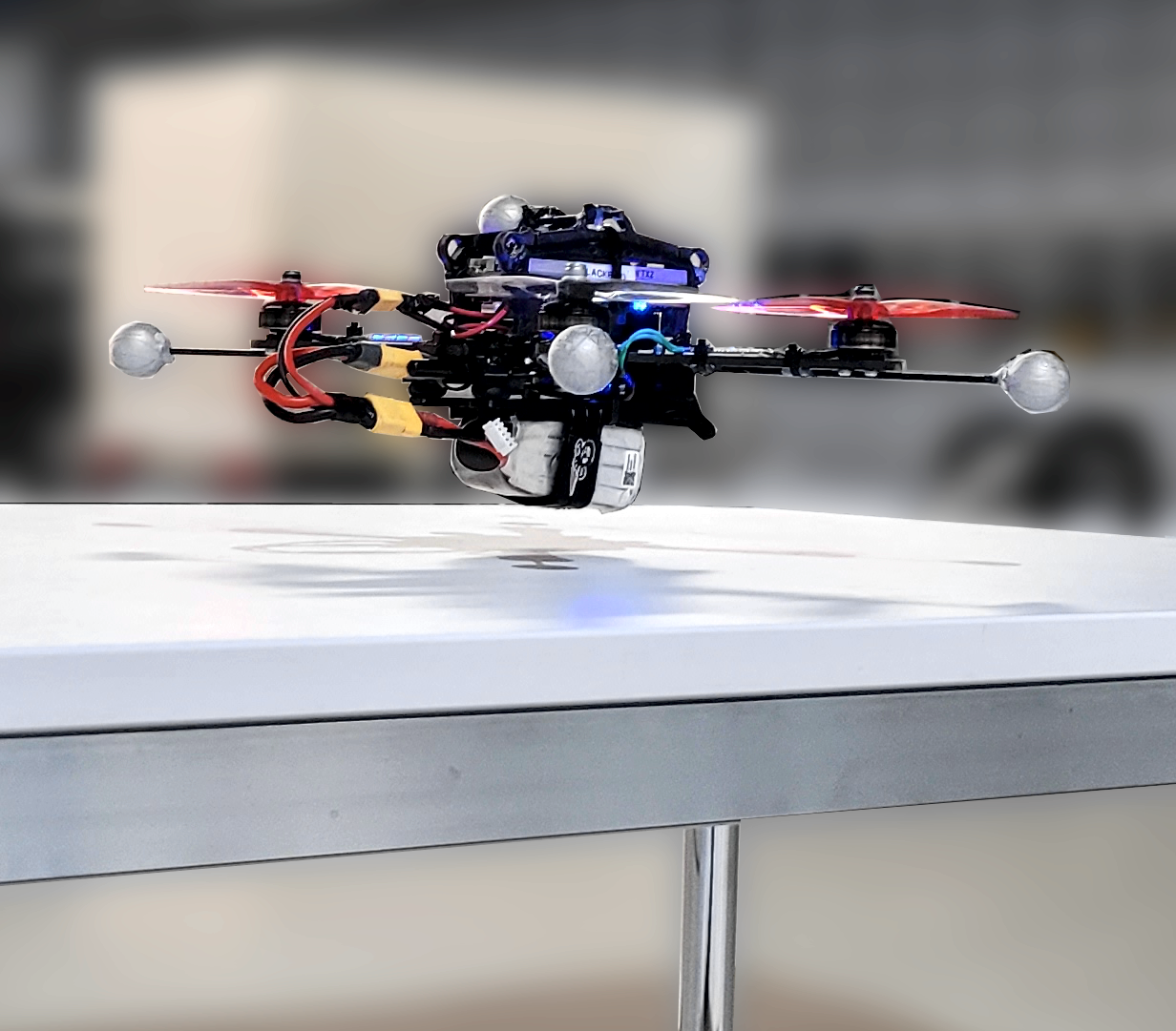 neural_mpc/flight_ge.png